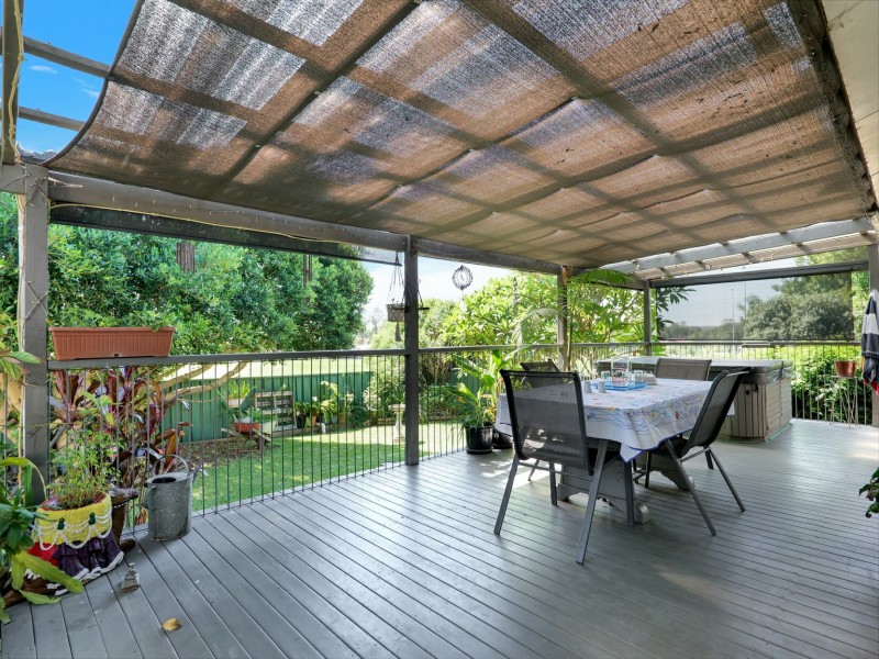 16 Lawson Avenue, Singleton NSW 2330