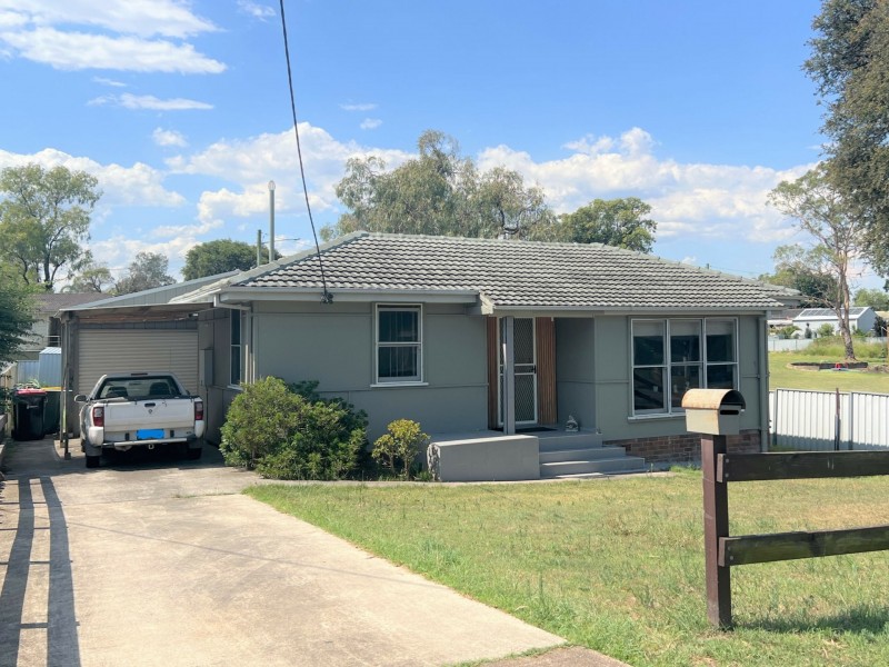 31 White Avenue, Singleton NSW 2330