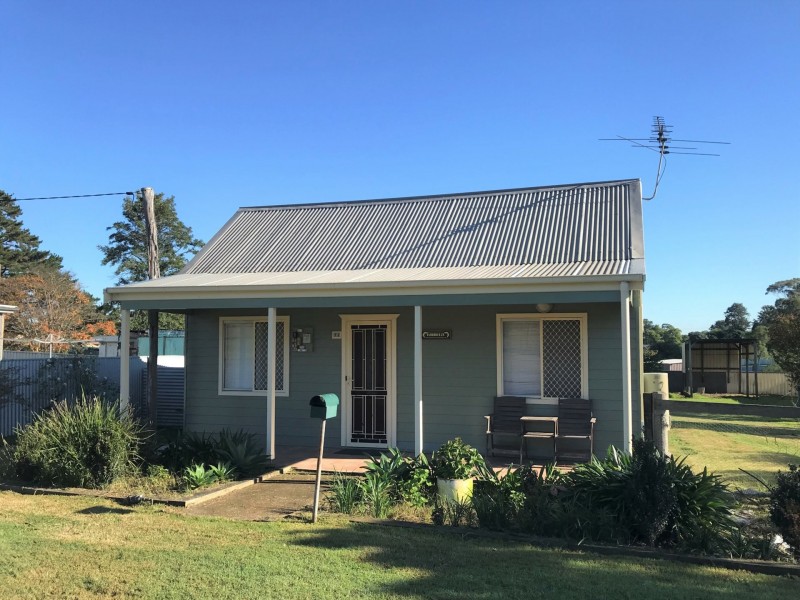 32 Nelson Street, Greta NSW 2334