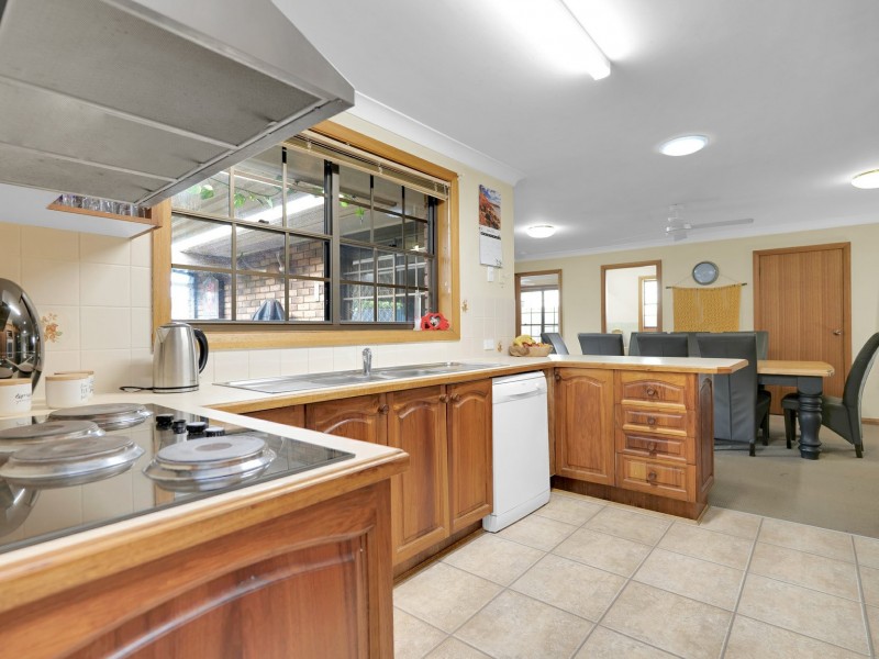 33 D’Arbon Avenue, Singleton NSW 2330