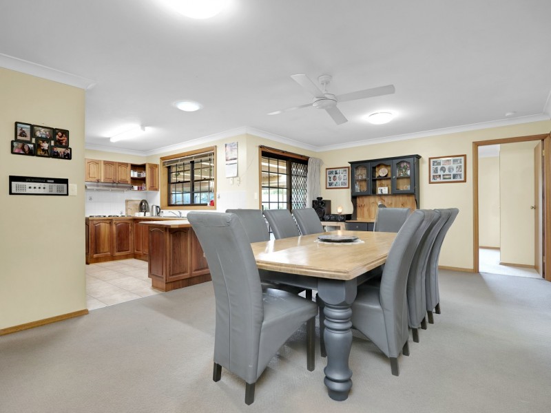 33 D’Arbon Avenue, Singleton NSW 2330