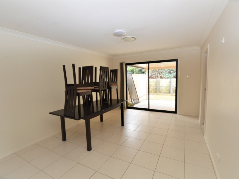 2/168 Gardner Cct, Singleton Heights NSW 2330
