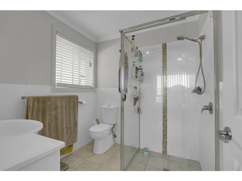 8 Brittany Avenue, Rutherford NSW 2320