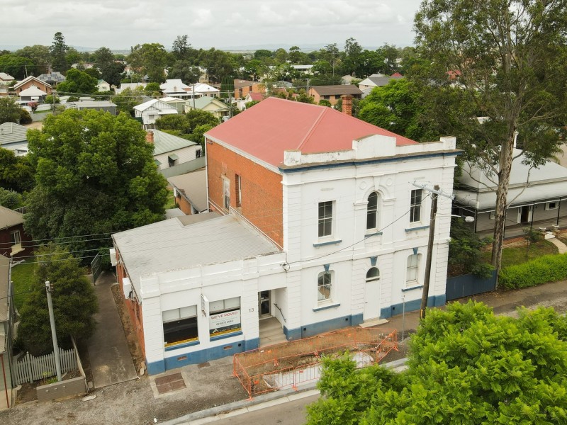 13 Campbell Street, Singleton NSW 2330