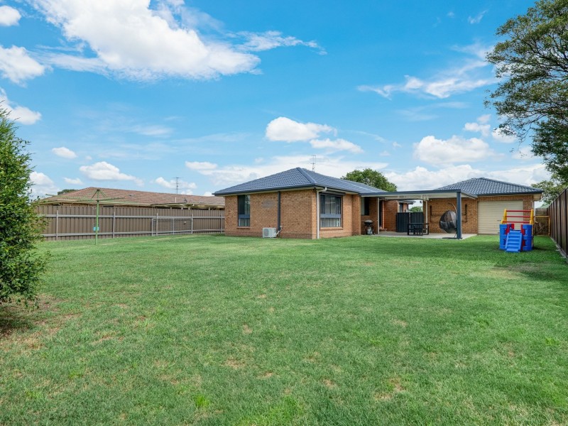 36 Acacia Circuit, Singleton NSW 2330