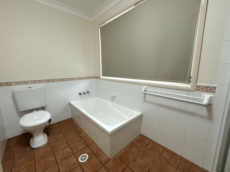 40 Casey Drive, Singleton NSW 2330