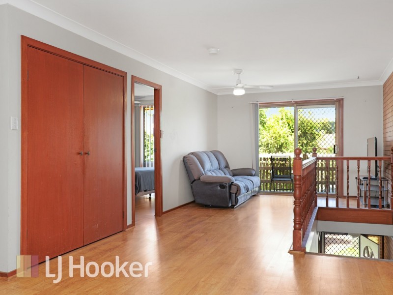 2/8 Button Close, Singleton NSW 2330
