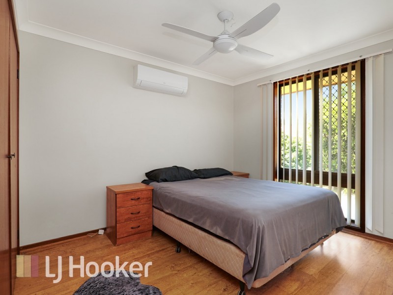 2/8 Button Close, Singleton NSW 2330