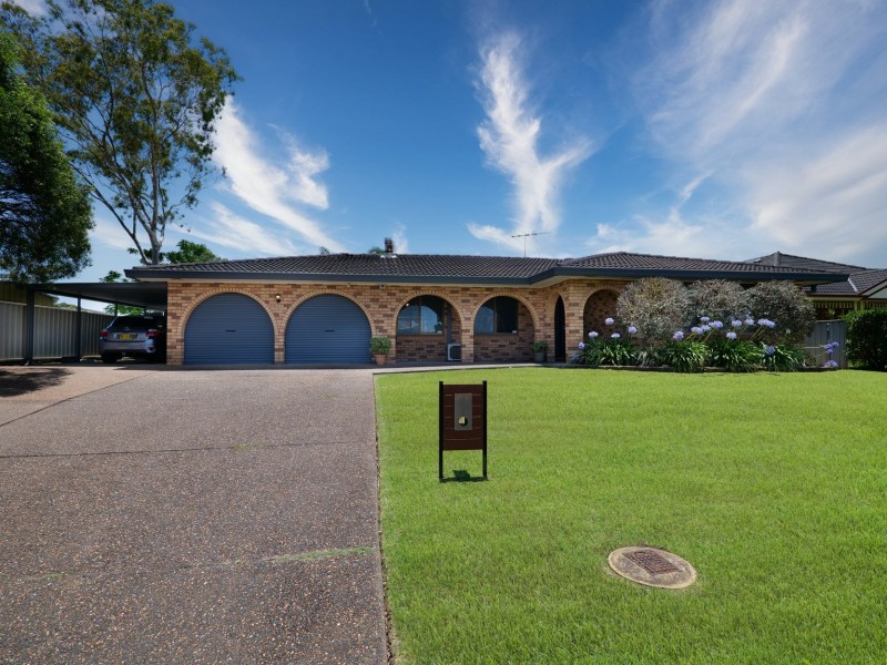 2 Beh Close, Singleton NSW 2330