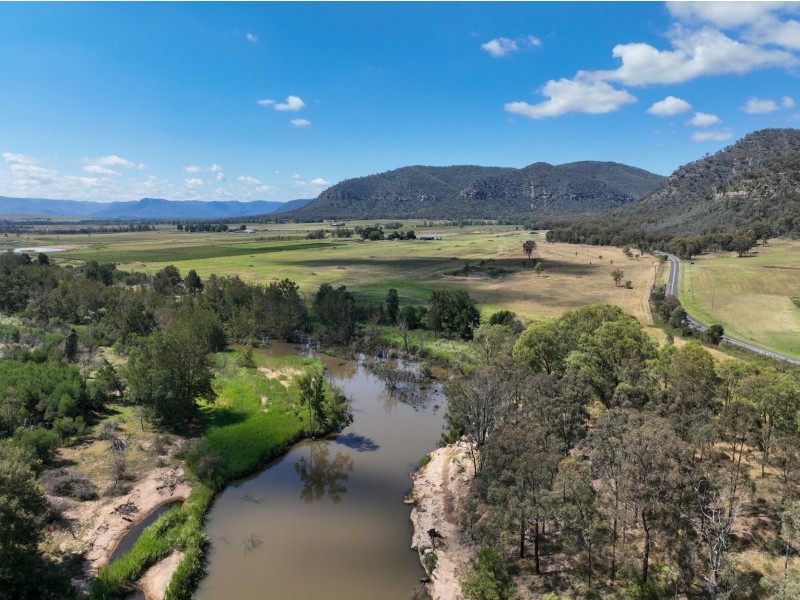 321 Milbrodale Road, Broke NSW 2330