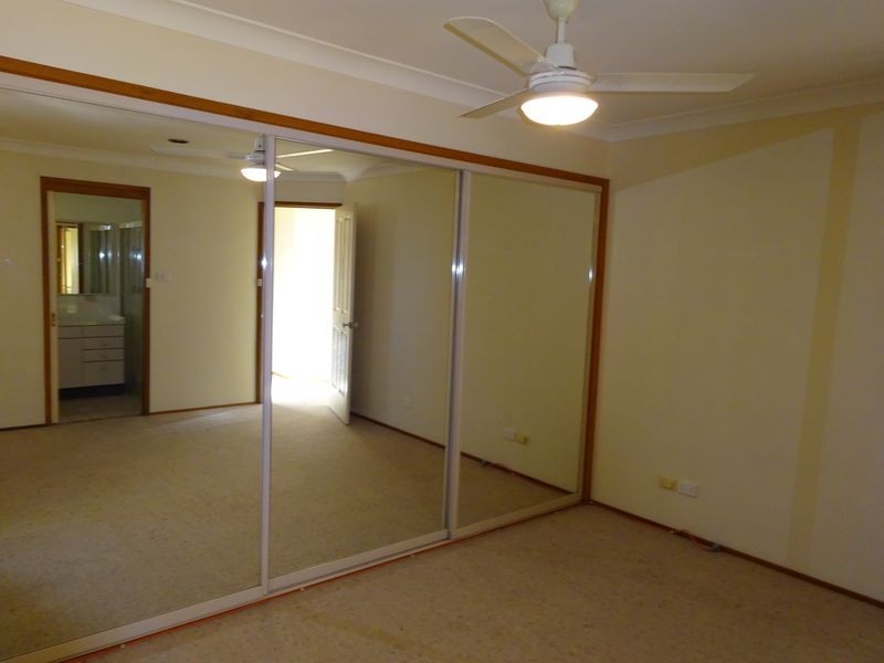 8A Heather Place, Singleton NSW 2330