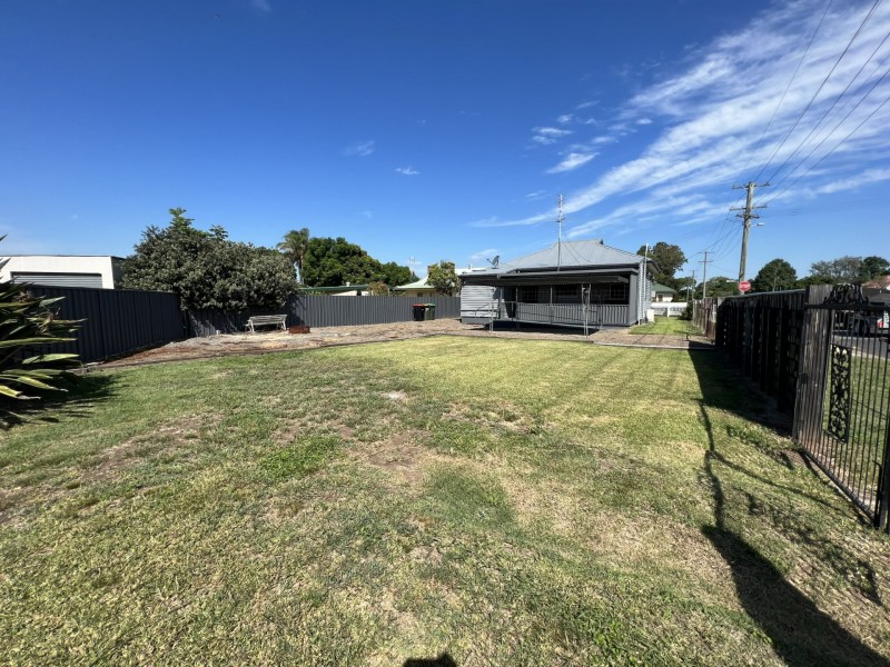 48 William Street, Singleton NSW 2330