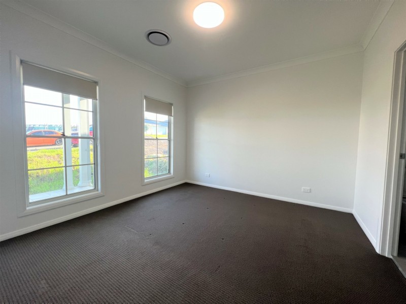 9 Dempsey Drive, North Rothbury NSW 2335