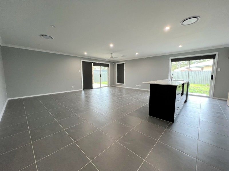 12 Corymbia Circuit, Heddon Greta NSW 2321
