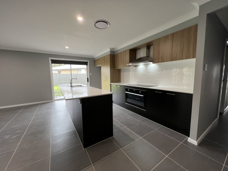 12 Corymbia Circuit, Heddon Greta NSW 2321