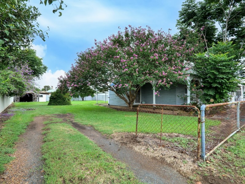 49 Pitt Street, Singleton NSW 2330