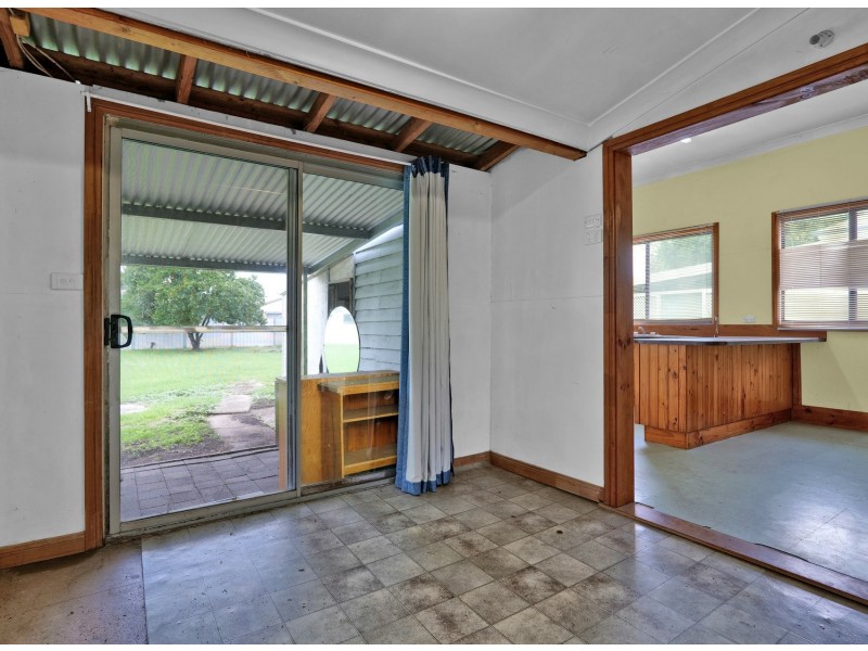 49 Pitt Street, Singleton NSW 2330