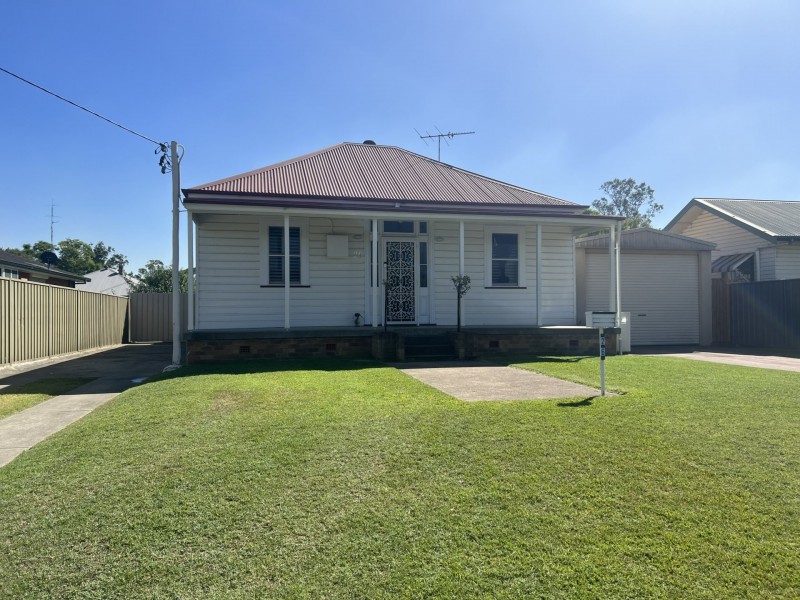 26 Doyle Street, Singleton NSW 2330