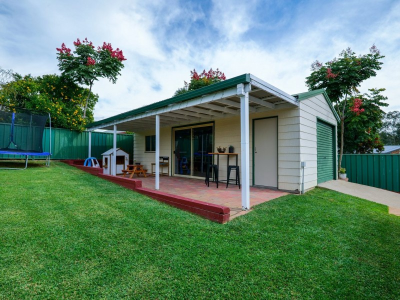 20 Richards Avenue, Singleton NSW 2330