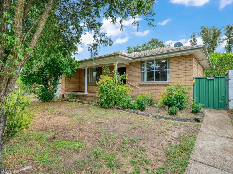 73 Lawson Avenue, Singleton NSW 2330