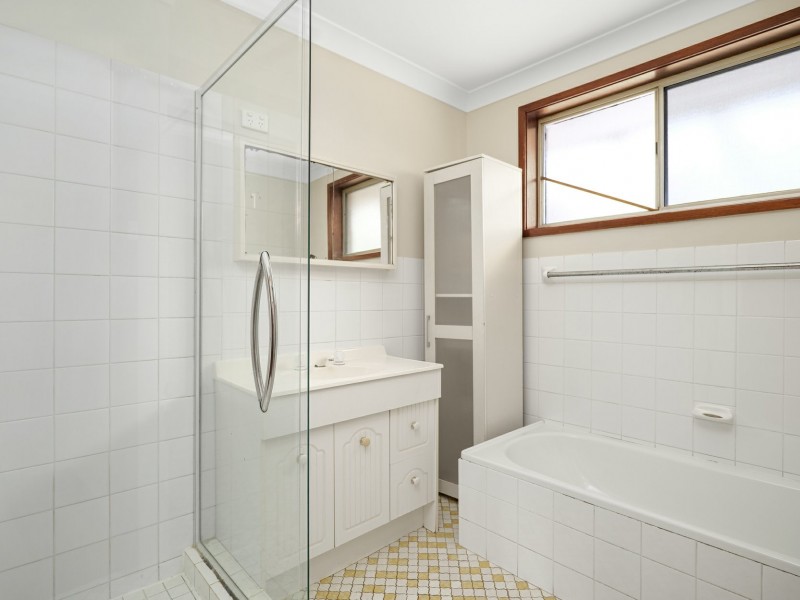 73 Lawson Avenue, Singleton NSW 2330