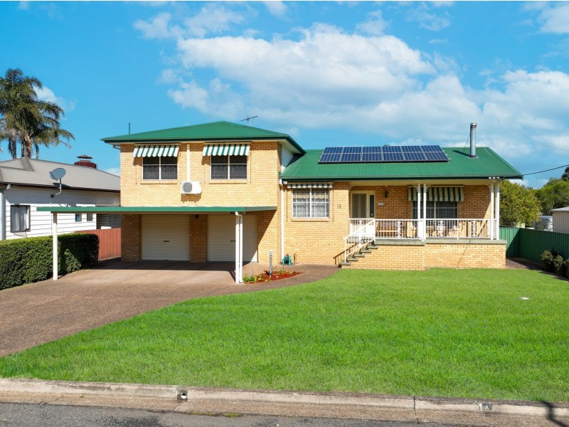 1A Albert Street, Singleton NSW 2330