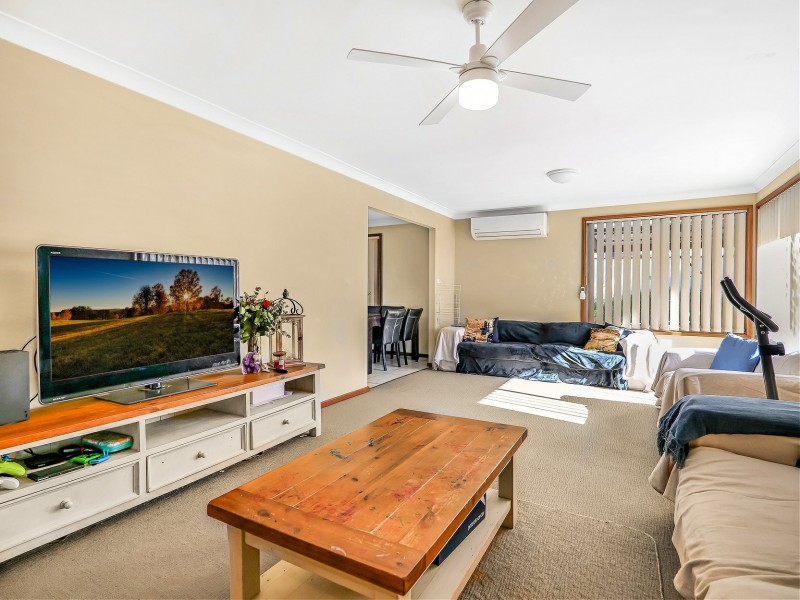 13 Watts Close, Singleton NSW 2330