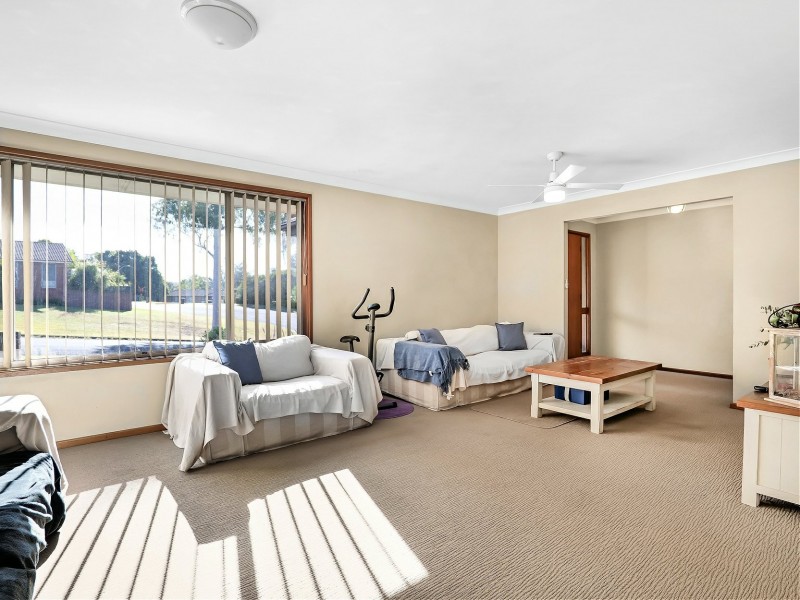 13 Watts Close, Singleton NSW 2330
