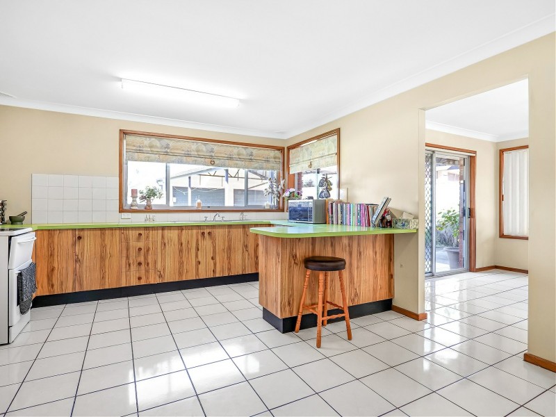 13 Watts Close, Singleton NSW 2330