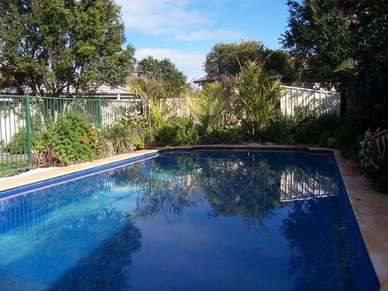 2 Gould Close, Singleton NSW 2330