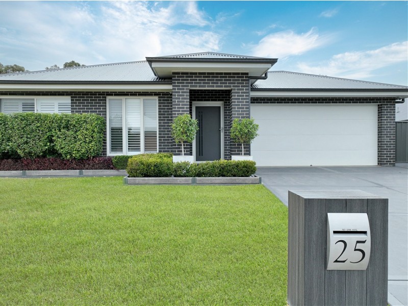 25 Dimmock Street, Singleton NSW 2330