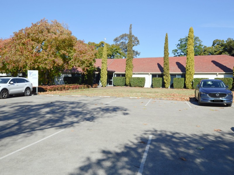 2/16 Cambridge Street, Singleton NSW 2330