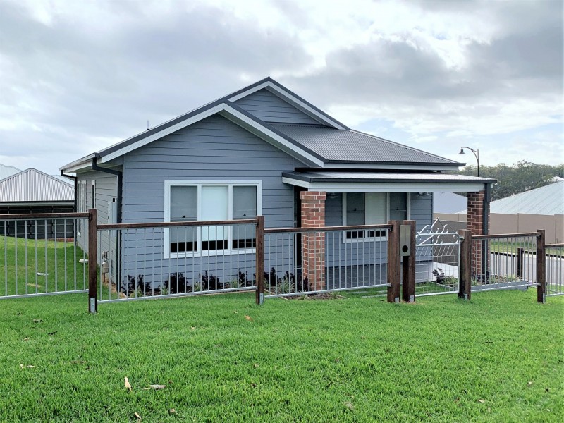 40 McGann Drive, North Rothbury NSW 2335