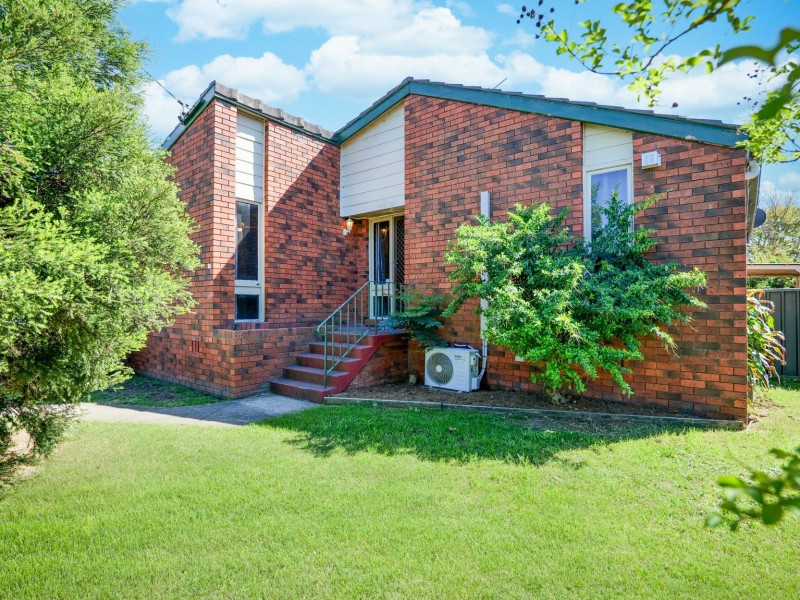10 Waterhouse Avenue, Singleton NSW 2330