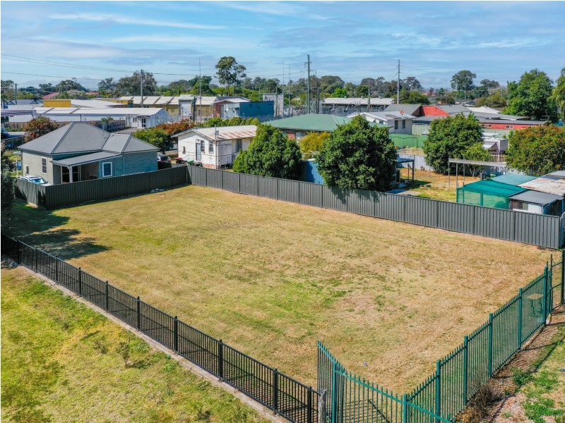 1 Orchard Avenue, Singleton NSW 2330