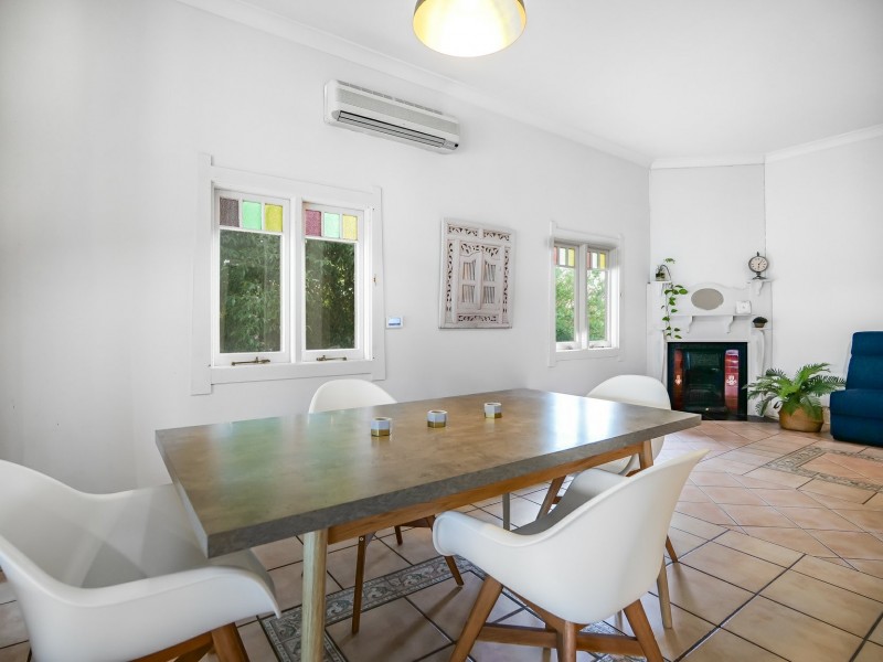 69 Castlereagh Street, Singleton NSW 2330