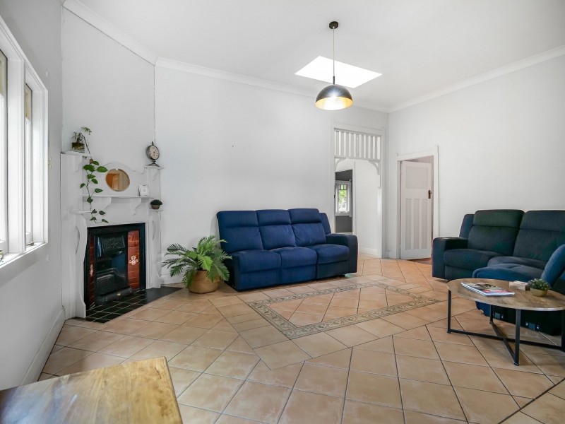 69 Castlereagh Street, Singleton NSW 2330