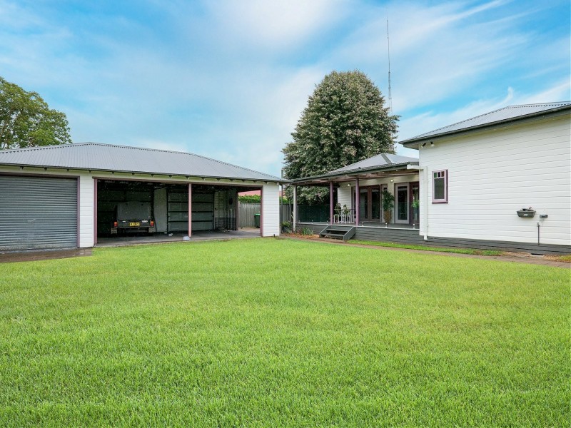 69 Castlereagh Street, Singleton NSW 2330