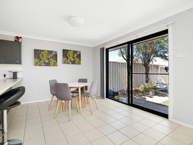 2/62 Wattle Ponds Road, Singleton NSW 2330