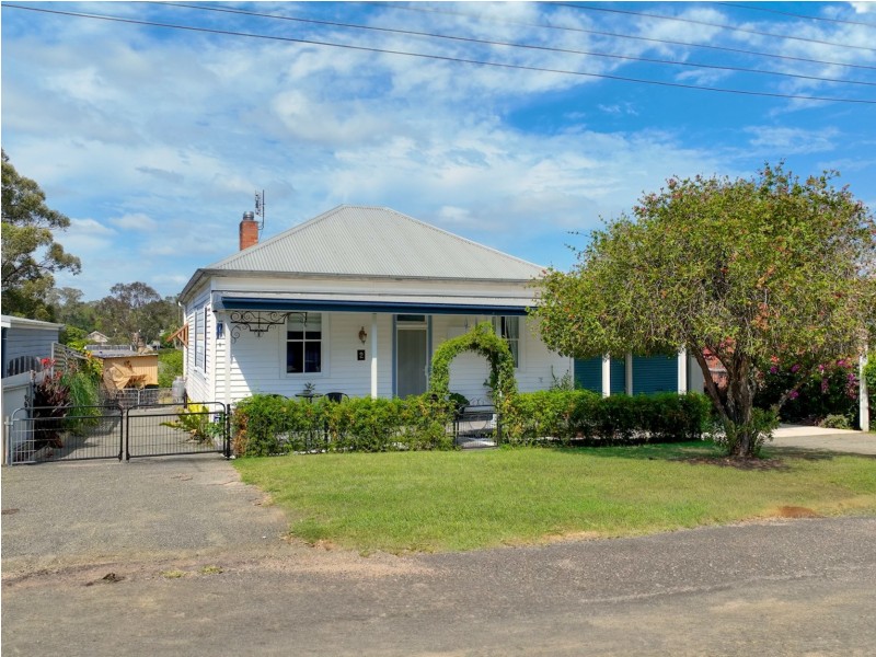 2 Rothbury Street, North Rothbury NSW 2335