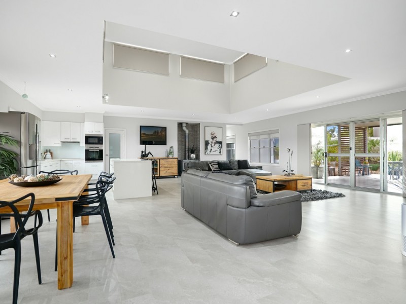 196 Roughit Lane, Singleton NSW 2330