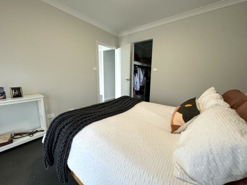 18 Slattery Road, North Rothbury NSW 2335