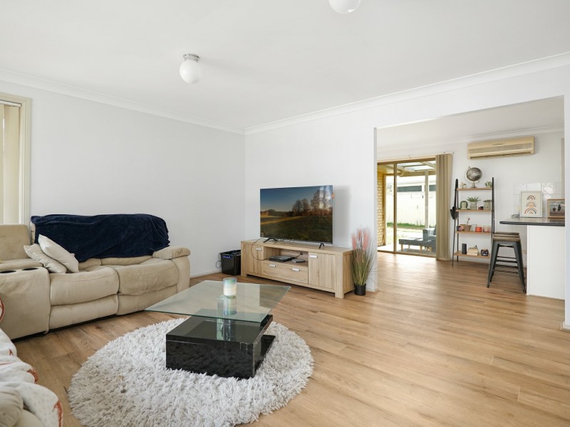 19 A Wilkinson Bouelvard, Singleton NSW 2330