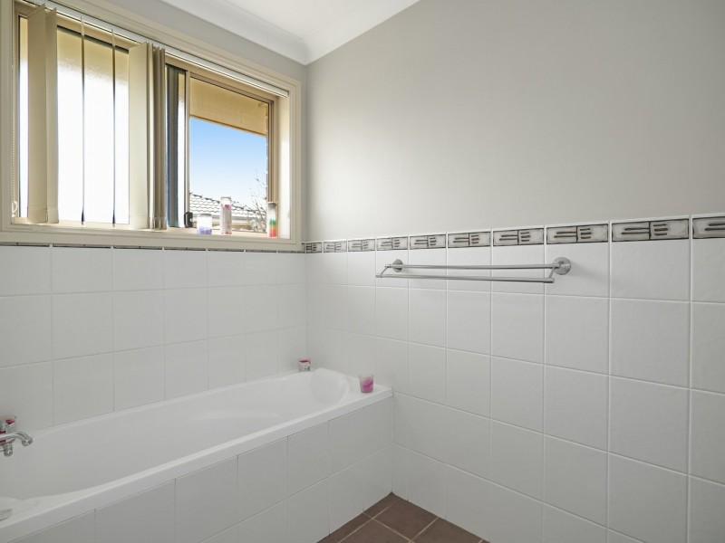 19 A Wilkinson Bouelvard, Singleton NSW 2330