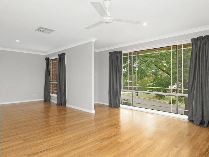 8 Wilmot Place, Singleton NSW 2330