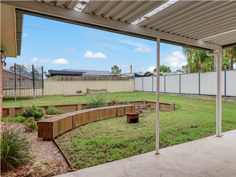 8 Wilmot Place, Singleton NSW 2330