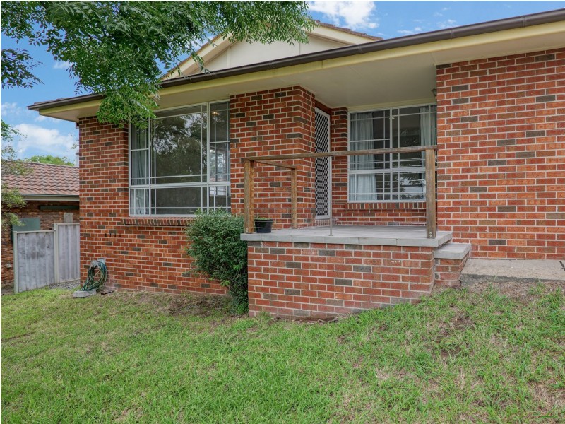 8 Wilmot Place, Singleton NSW 2330