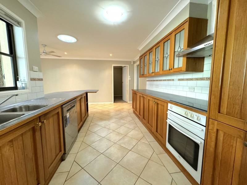 25 Springdale Drive, Singleton NSW 2330
