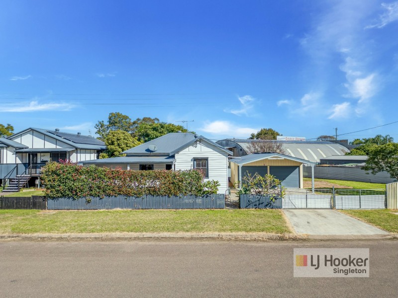 1 Victoria Street, Singleton NSW 2330