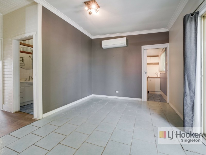 1 Victoria Street, Singleton NSW 2330